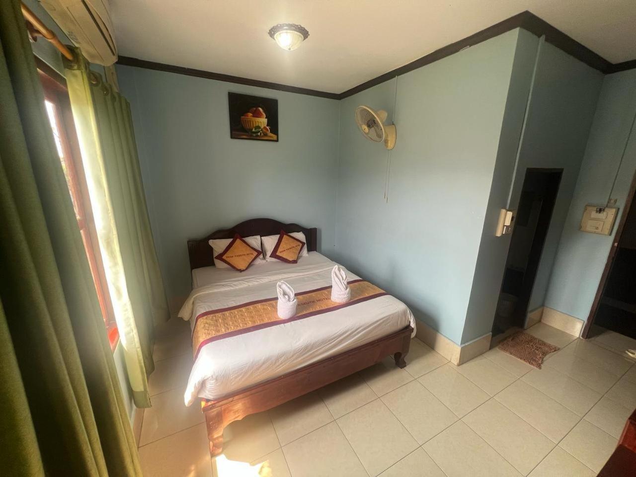 Khampaseuth Hotel Vang Vieng Ngoại thất bức ảnh